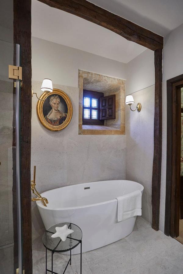 Helguera Palacio Boutique & Antique Vargas Luaran gambar
